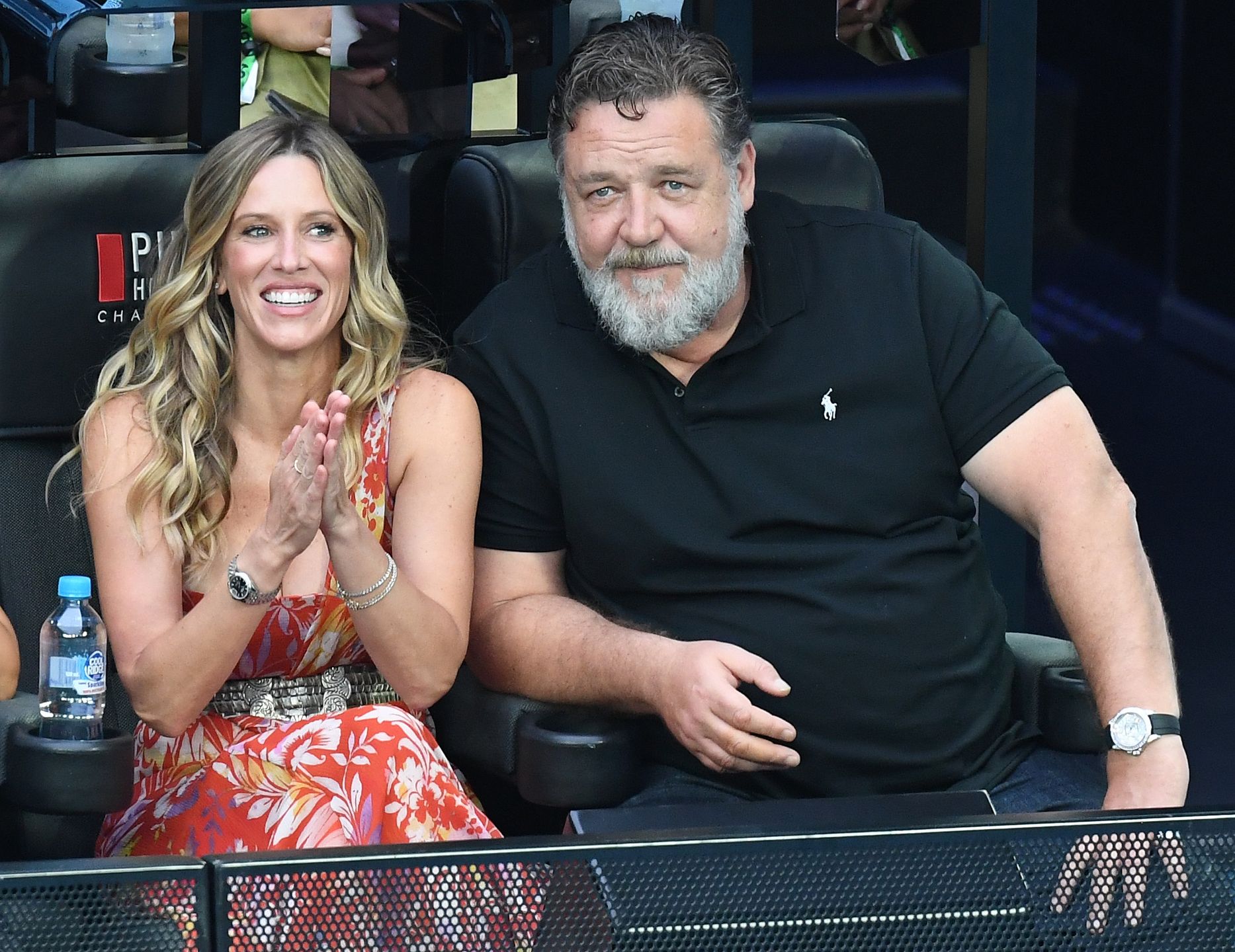 Britney Theriot, Russell Crowe
