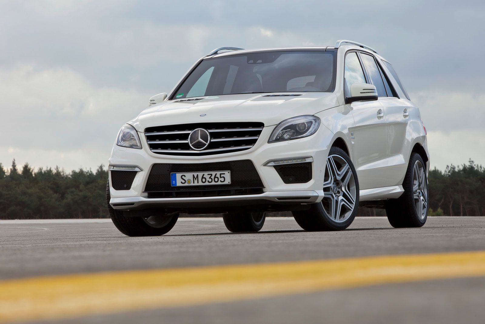 2012 Mercedes-Benz ML63 AMG