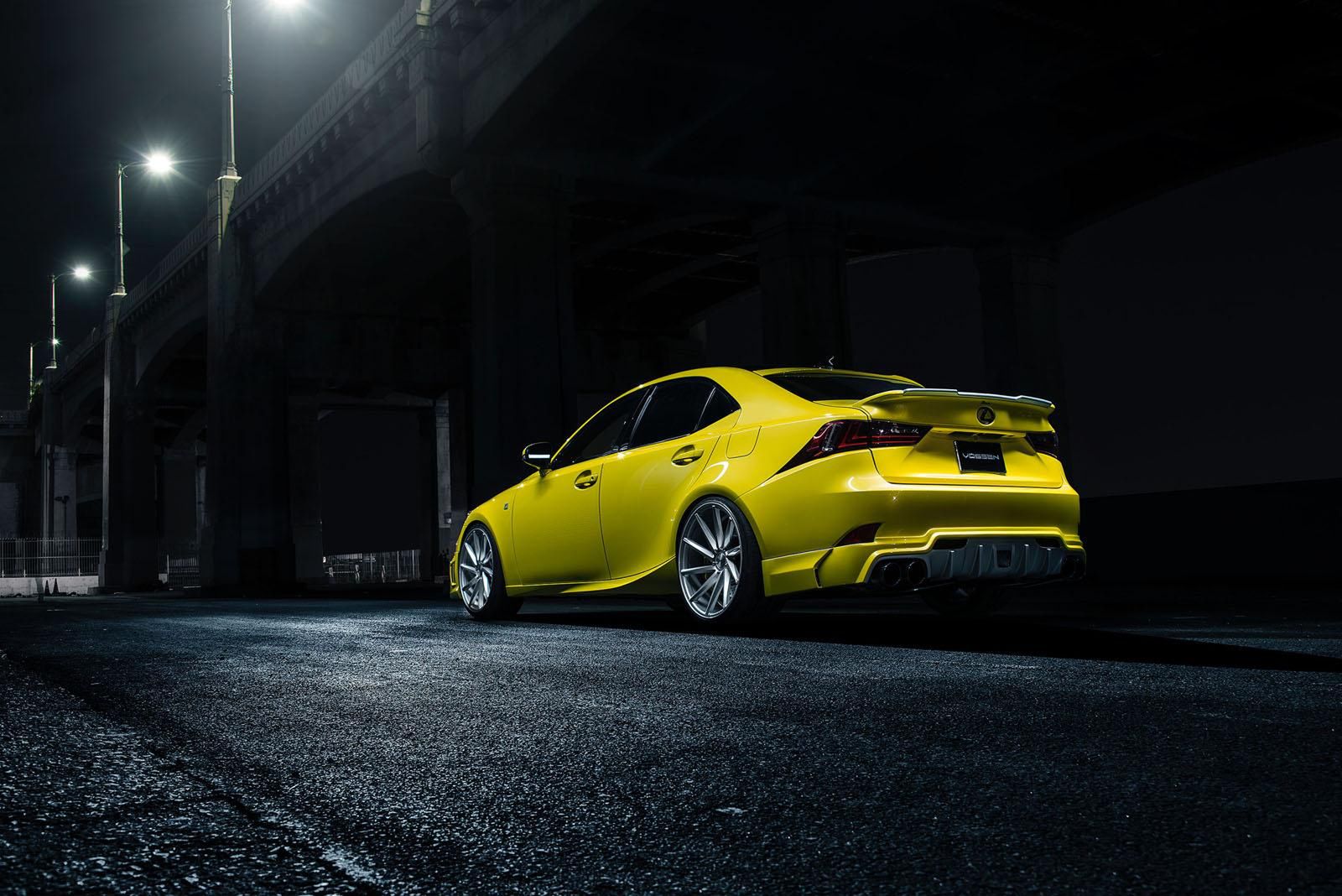Lexus Vossen