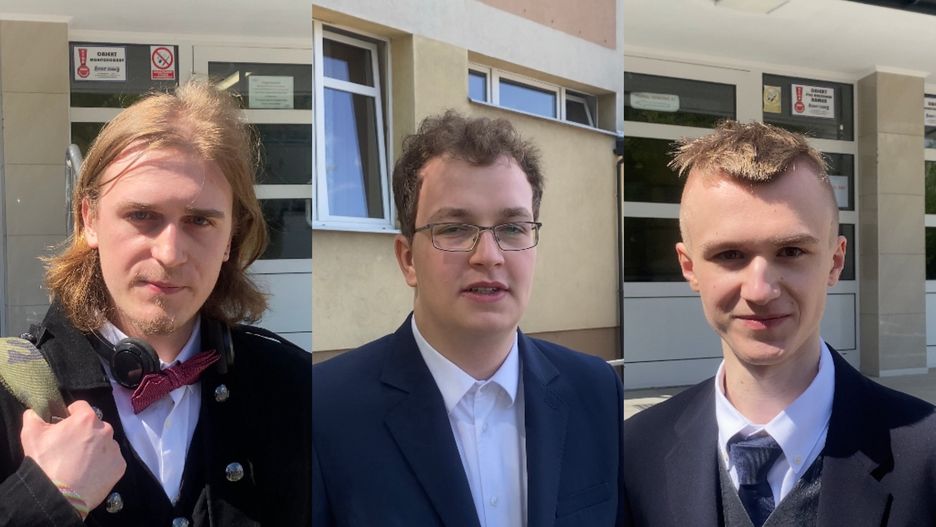 Maturzyści z Zespołu Szkół Łączności w Warszawie