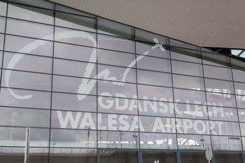 Awaria ILS w Gdańsku. Mgła i usterka zatrzymały lądowania