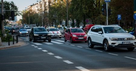 Warszawa. Ruch drogowy wraca do stanu sprzed epidemii