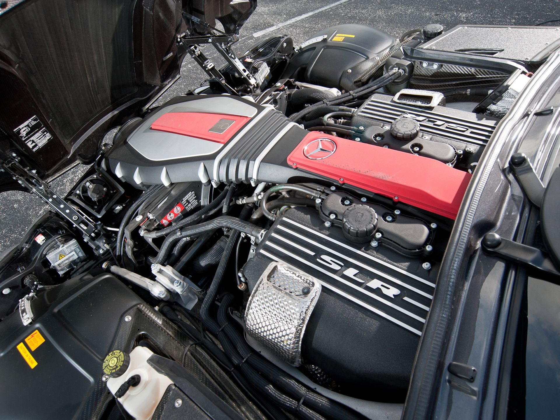 Pokolenie wcześniej: Mercedes-Benz SLR McLaren 64
