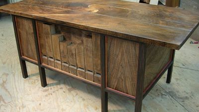 Biurko z tajemnicą 1