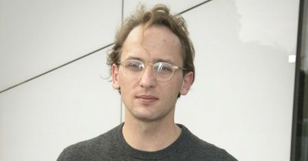 Paweł Tomaszewski oskarża reżysera: "Byłem uczestnikiem nadużyć na każdej płaszczyźnie, nie wykluczając sfery seksualnej"