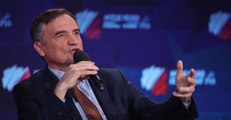 Śledztwo ws. Ziobry. "Zarzuty dotyczą dotacji na ponad 143 mln zł"