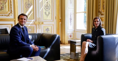 Macron ostrzega. "Nie można wykluczyć, że wojna rozleje się na Mołdawię"