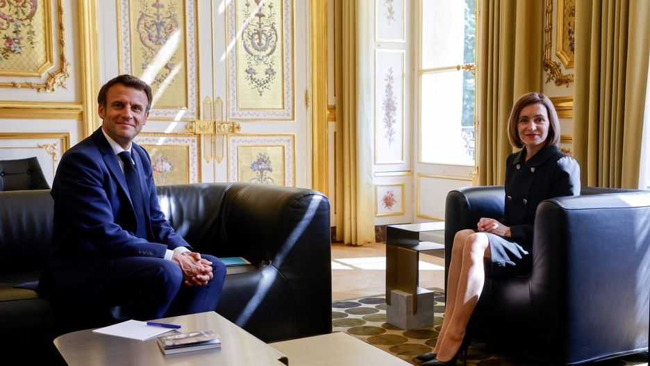 Macron: nie można wykluczyć, że wojna na Ukrainie rozleje się na Mołdawię.Dostawca: PAP/EPA.LUDOVIC MARIN / POOL