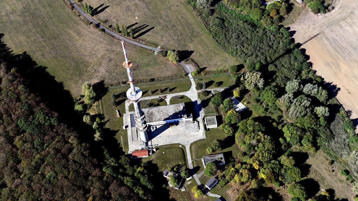 Od 1 lipca 2022 roku do oglądania cyfrowo kanałów naziemnych będzie konieczny telewizor zgodny ze standardami systemu DVB-T2