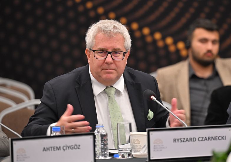 Ryszard Czarnecki usłyszy zarzuty? Wraca sprawa kilometrówek