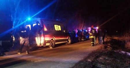 Dramat na Podkarpaciu. Pod chłopcami załamał się lód. Nie żyje 13-latek