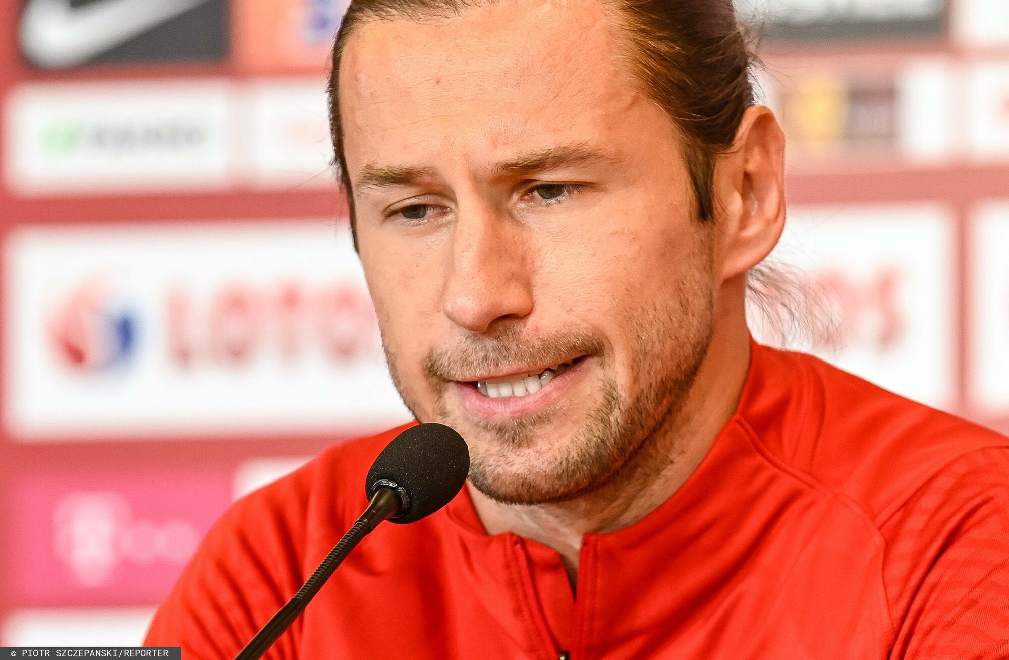 Grzegorz Krychowiak na konferencji prasowej po przegranym meczu