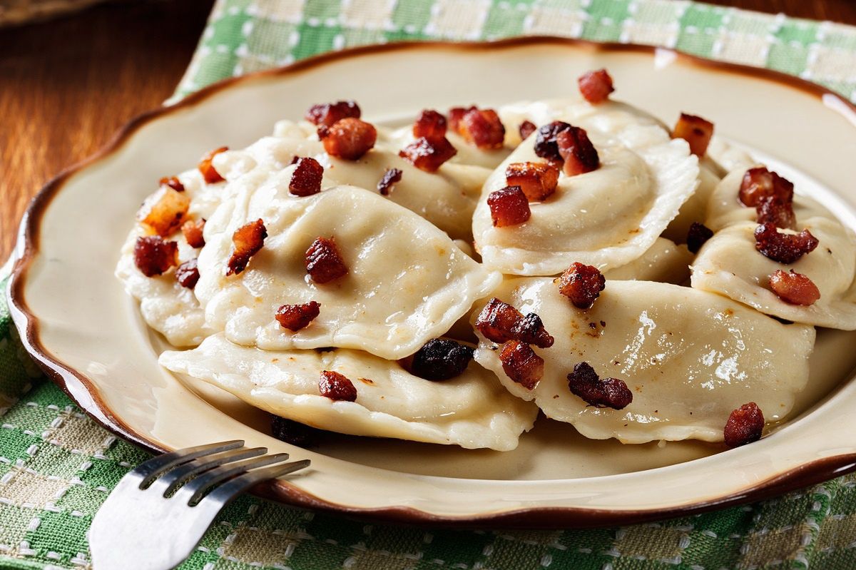 Zapomnij o ruskich. Pierogi z tym farszem skradną twoje serce