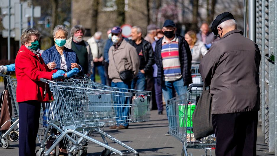 Niedziele handlowe grudzień 2020. Sklepy otwarte 6 grudnia