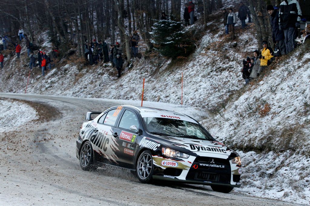 Michał Kościuszko wygrywa w PWRC (fot. best-of-rallylive.com)