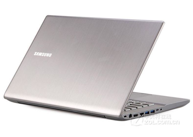 Samsung 700G7C – drapieżca czai się za rogiem…
