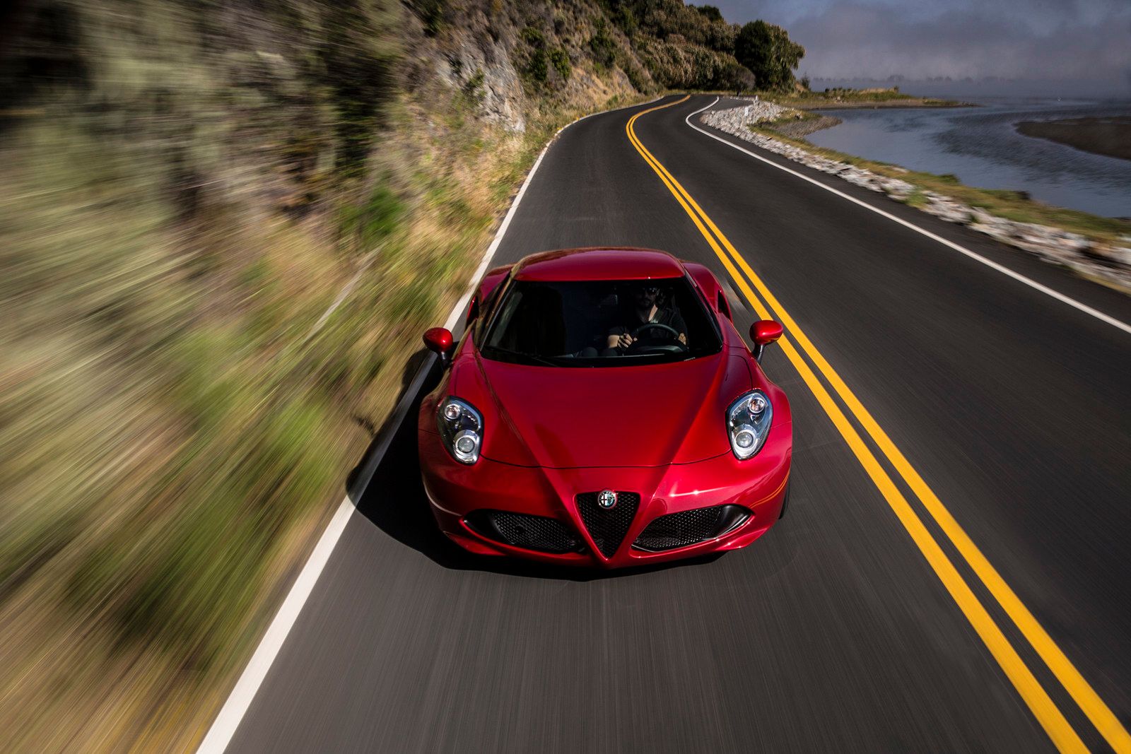 Alfa Romeo 4C w wersji na rynek amerykański w obszernej galerii zdjęć 84