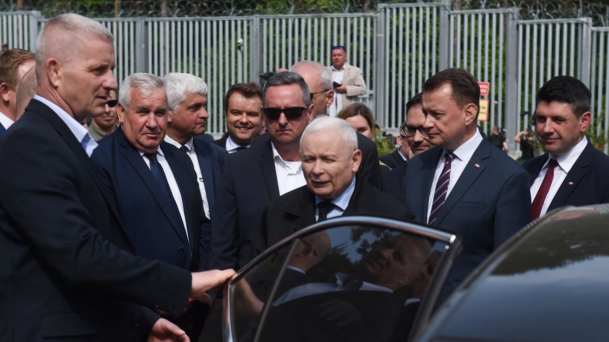 Prezes BCC o "lex Tusk". Tak partia Jarosława Kaczyńskiego kieruje Polskę w stronę wyjścia z Unii