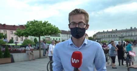 Wybory prezydenckie 2020. Andrzej Duda w Tomaszowie Mazowieckim. Reportaż z wiecu w "mieście PiS"