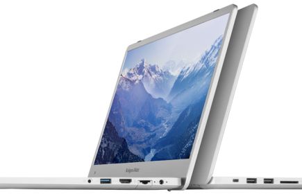 Kruger&amp;Matz: nowe laptopy Ecplore Pro i smartfony z serii Live, Flow i Move (wideo)