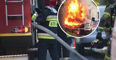 Spłonęła karetka. Bohaterski gest ratownika