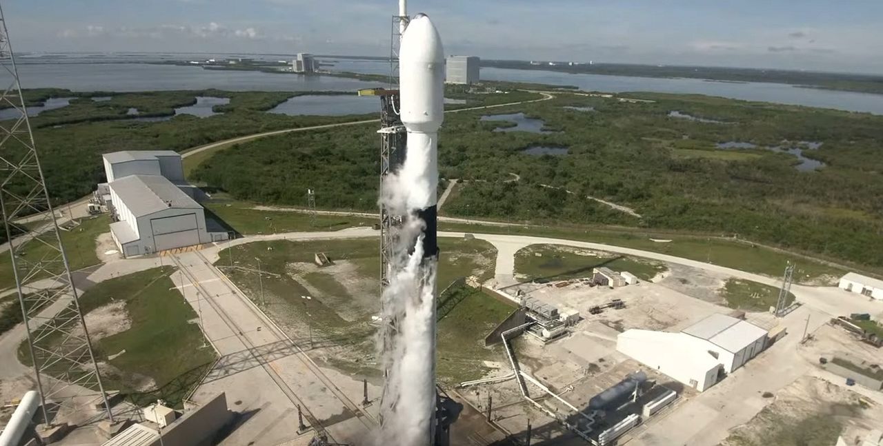 SpaceX i Elon Musk mają powody do świętowania. Historyczna misja zakończona sukcesem