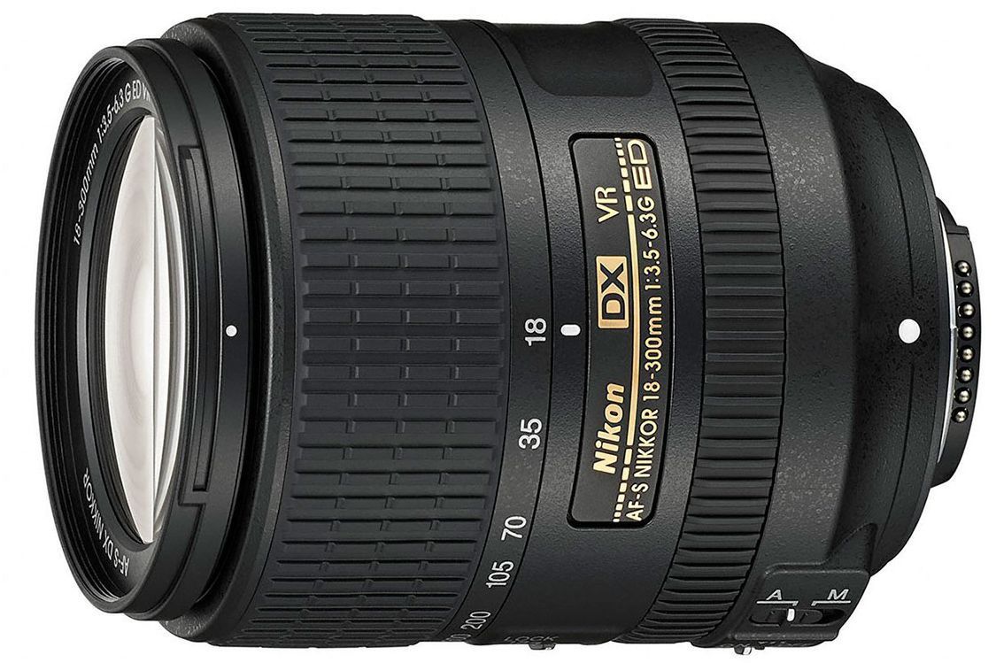 Nikon 18-300 mm f/3,5-6,3G VR - uniwersalny superzoom dla amatorskich lustrzanek