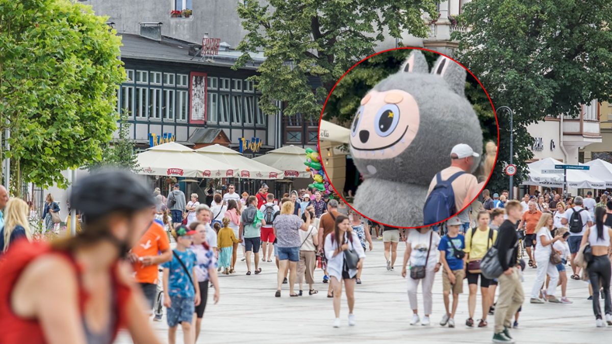 Maskotka labubu w Sopocie.