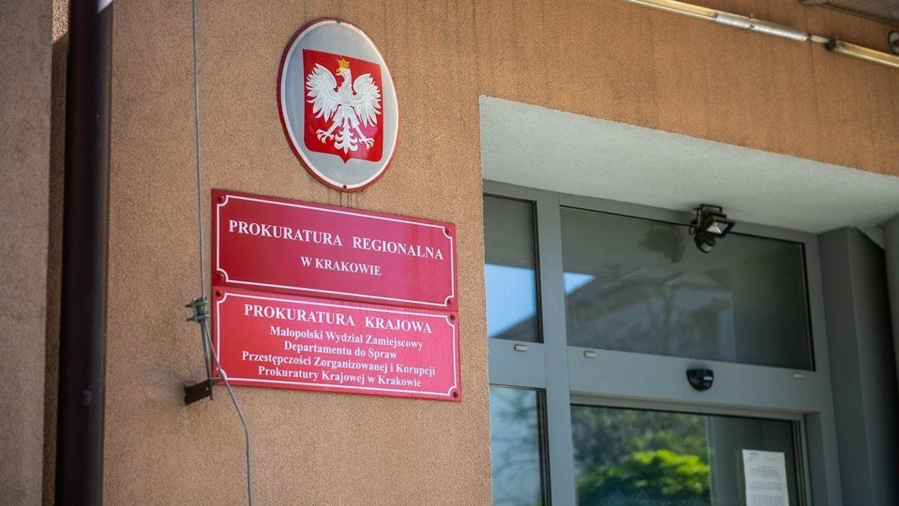 Kraków: Oskarżona grupa przestępcza miała wyłudzić 23 mln złotych