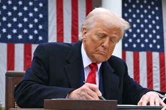 Komentują decyzję Trumpa. "Największa zmiana od 100 lat"