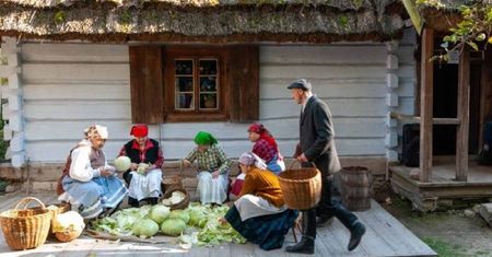 Wielkie kiszenie kapusty w Skansenie w Lublinie. Przyjdź na to ciekawe wydarzenie i poznaj historię regionu