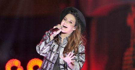 Farna zarobiła 360 tysięcy na dziesięciu koncertach!