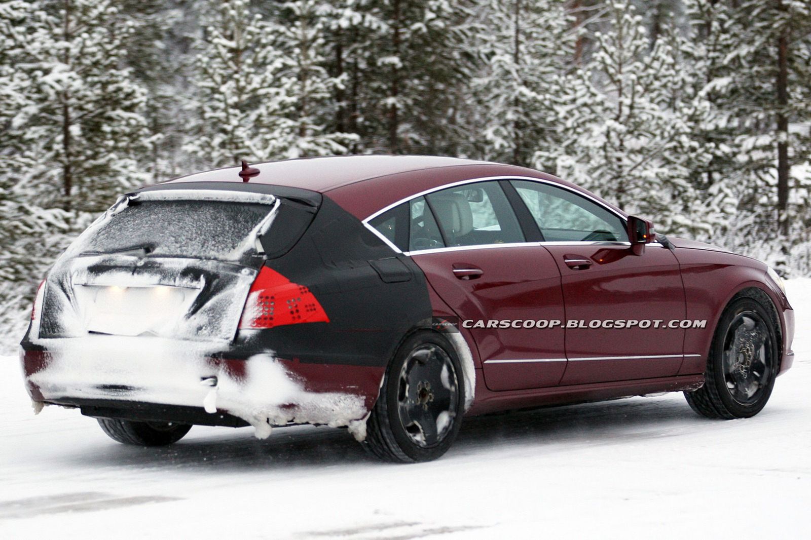 Mercedes CLS Shooting Break (źródło: Carscoop)