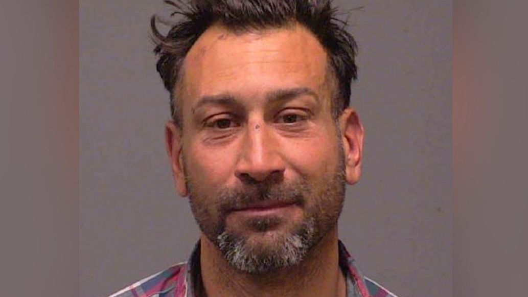 Louis Angel Ortiz spędził 4 dni w zamkniętej restauracji.