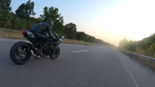 Będzin: Pirat drogowy pędził na motocyklu prawie 240 km/h