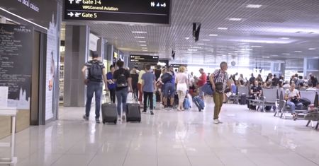 Zjadła śniadanie na krakowskim lotnisku. Nie uwierzysz, ile musiała zapłacić