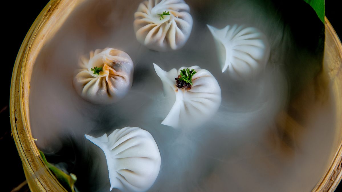 Pierożki dim sum są gotowane na parze