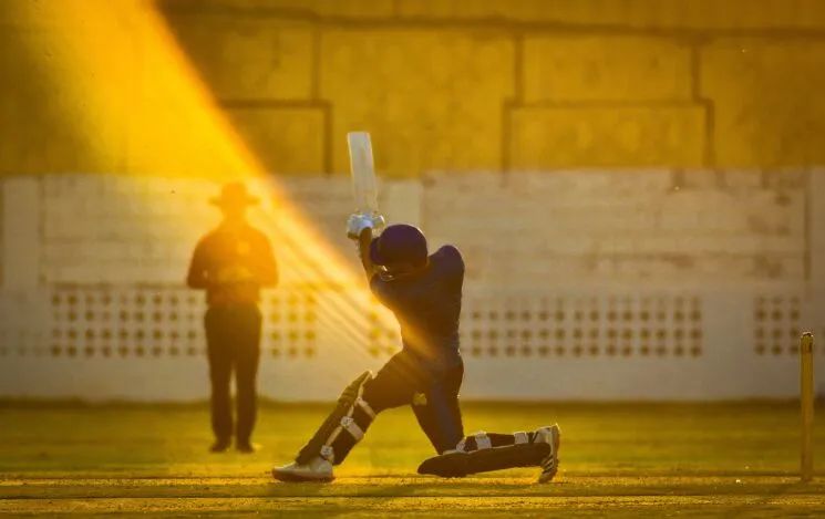 Najlepsze zdjęcia sportowe minionego roku. Wygrał idealny kadr tenisistki z motylem 10