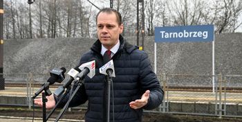 Tarnobrzeg: Remont dworca kolejowego nadal w zawieszeniu