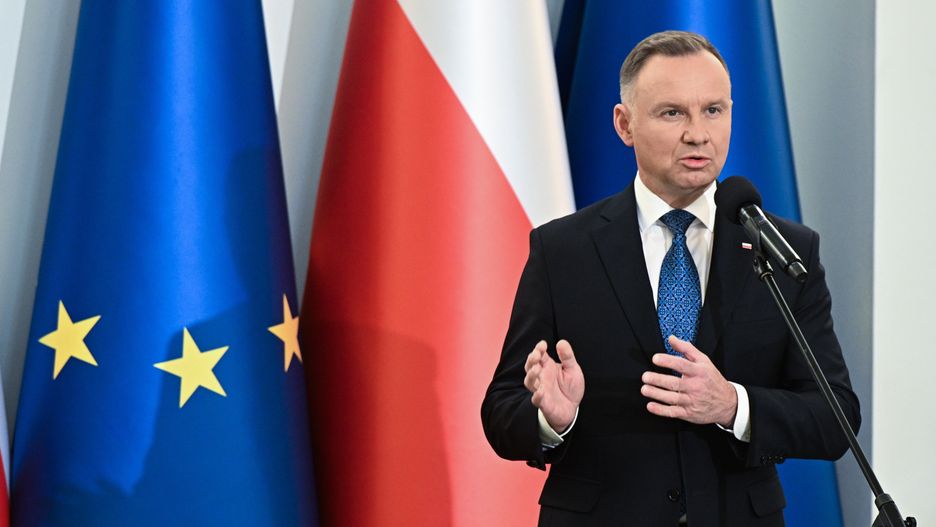 Prezydent wygłosi orędzie. Tuż przed marszałkiem Senatu.