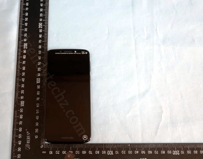 #wSkrócie: LG X4 oficjalnie, Huawei P20 Lite i Moto G6 Play na zdjęciach oraz świetne wykorzystanie ARKit 5