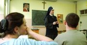 Bez religii w szkole nie będzie komunii? Kościół szuka "nowych dróg"