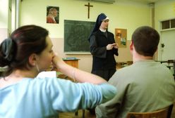 Bez religii w szkole nie będzie komunii? Kościół szuka "nowych dróg"