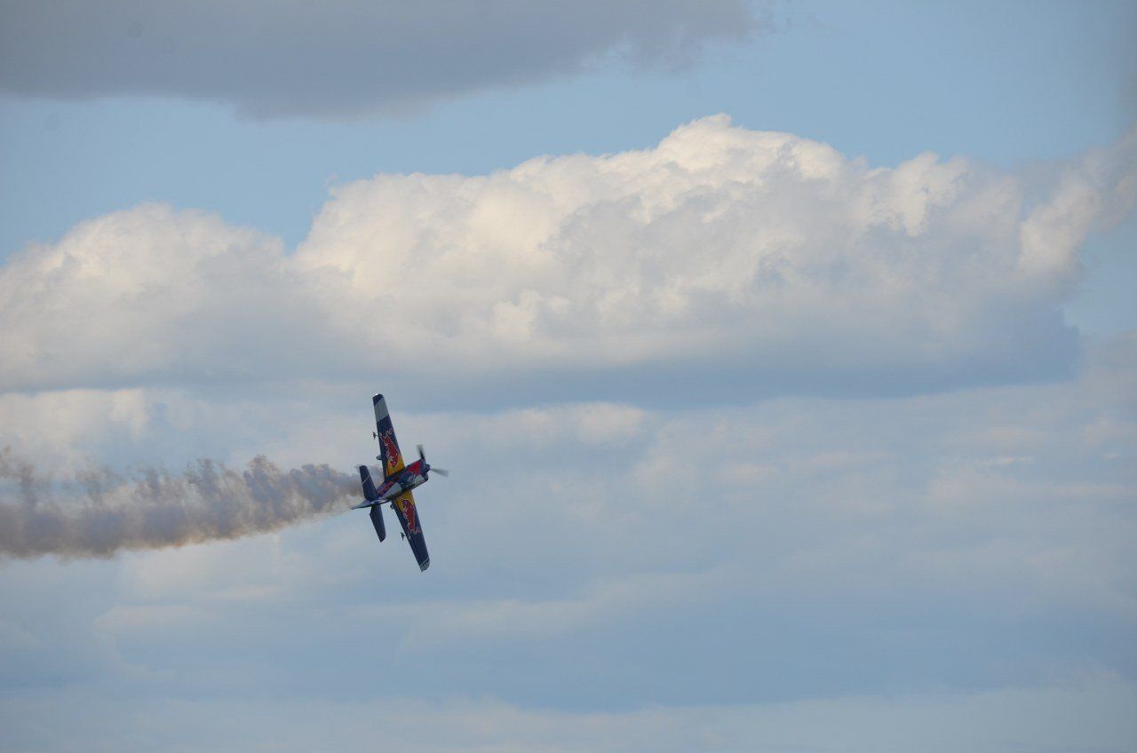 Podniebny spektakl oglądają prawdziwe tłumy. Antidotum Airshow Leszno 2025 pobiło rekord frekwencji