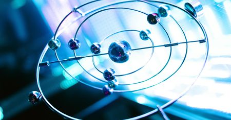 Zaskakujące odkrycie: Ziemia nie krąży wokół Słońca?
