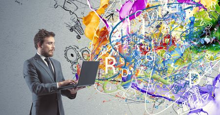 Laptopy Acer przed świętami taniej do 1000 złotych. Ofercie towarzyszy głosowanie na mural