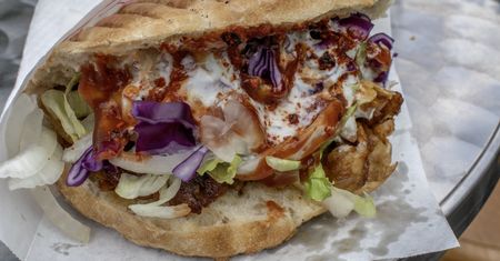 Ulubiony fast food Polaków. Wyniki kontroli są druzgoczące
