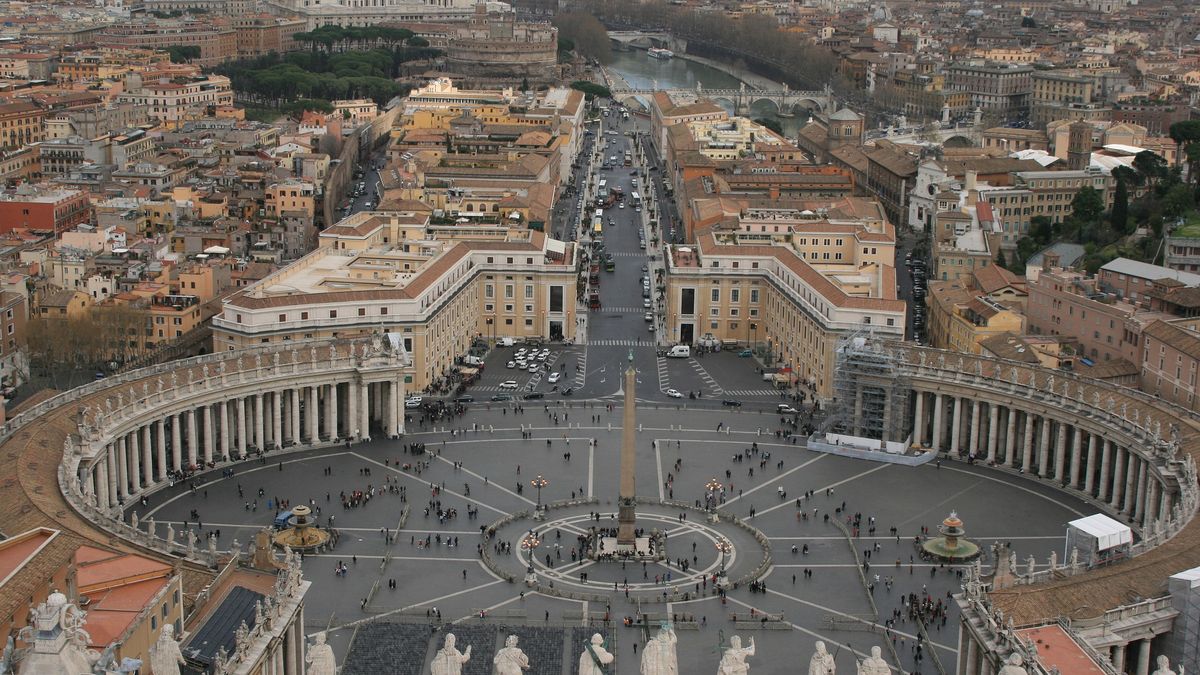 Turystyczne miejsca w Włoszech otworzą się najpóźniej. Brak turystów to brak klientów.