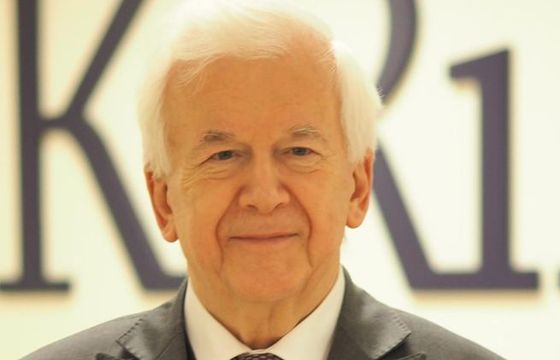KRRiT wciąż zajmuje się koncesją TVN24. „Znaczące nieprawidłowości"