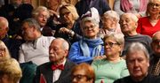 Kielce: Senior Show z okazji 90-lecia Wojewódzkiego Domu Kultury zachwycił publiczność programem i licznymi występami artystów